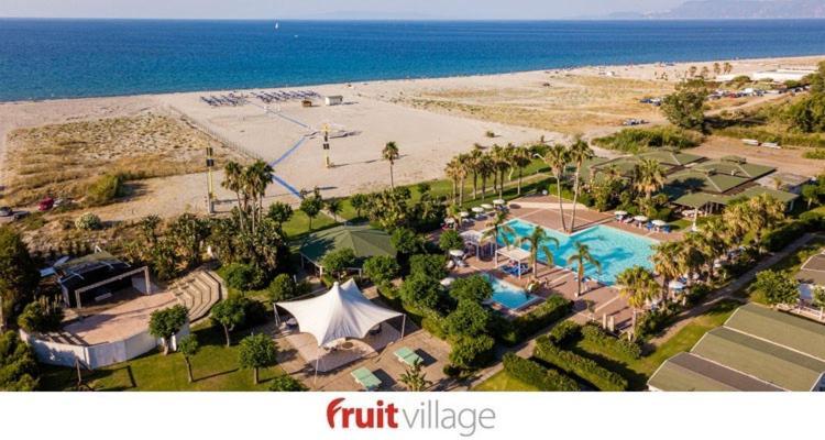 Fruit Village Mortelle Le Dune Beach Resort Eksteriør billede
