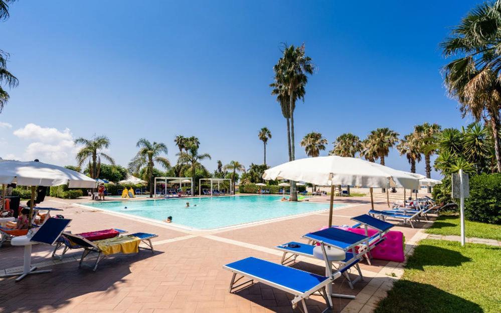 Fruit Village Mortelle Le Dune Beach Resort Eksteriør billede
